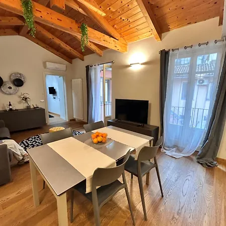 Bon Bon Cavour Apartament *
