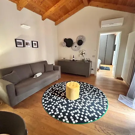 شقة Bon Bon Cavour *